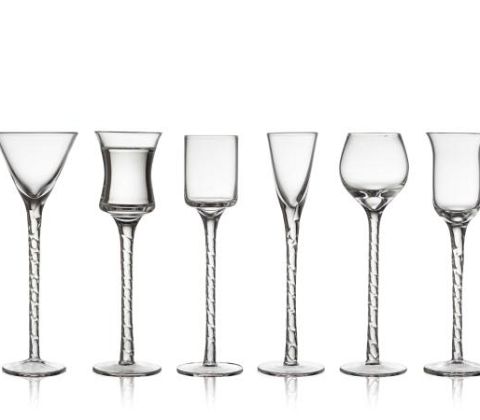 Lyngby snapseglas 6 forskellige snoet stilk