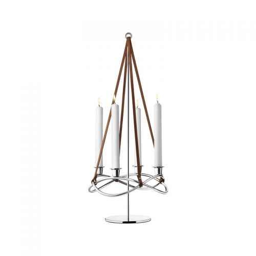 Georg Jensen holder blank stål