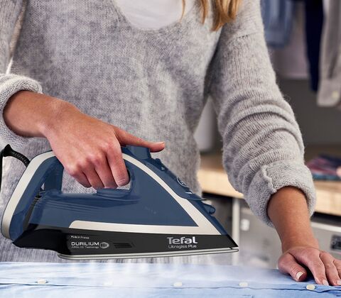 Tefal Ultragliss Anti-Calc Plus blue dampstrygejern