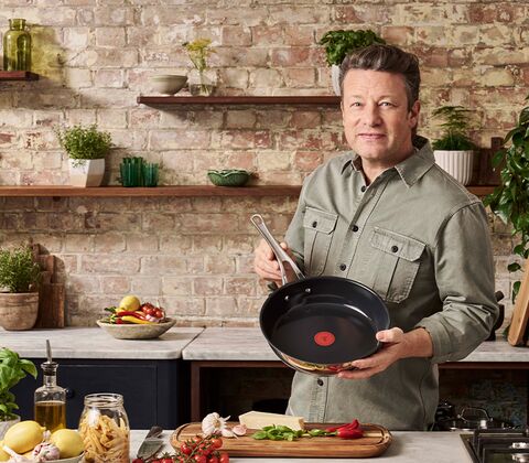 Tefal Jamie Oliver Cook's Classic stegepandesæt sort Ø 24 + 28 cm + pandebeskytter