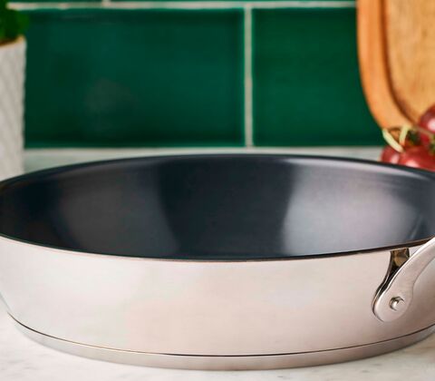 Tefal Jamie Oliver Cook's Classic stegepandesæt sort Ø 24 + 28 cm + pandebeskytter