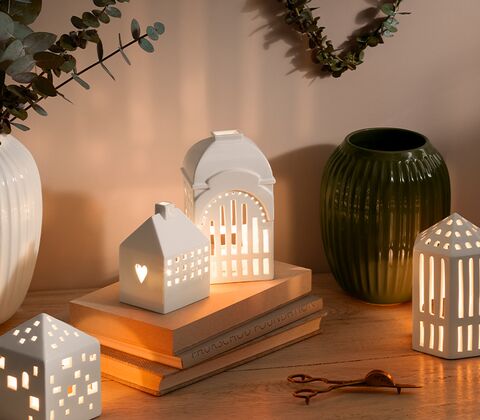 Kähler Urbania Red Barnet Hjerterum lyshus H12 cm