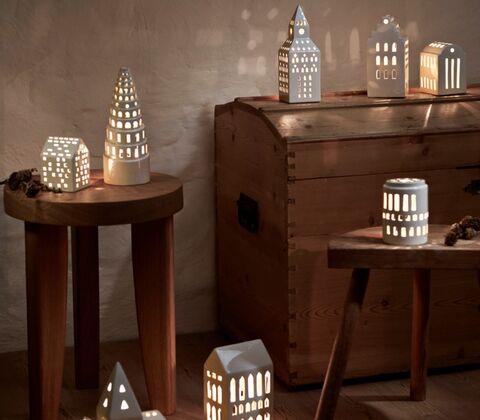 Kähler Urbania kirketårn lyshus hvid H20 cm