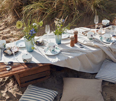 Kähler Hammershøi Summer 2026 coastal flower krus 33 cl