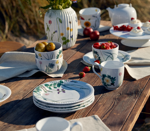 Kähler Hammershøi Summer coastal flowers tallerken Ø22 cm