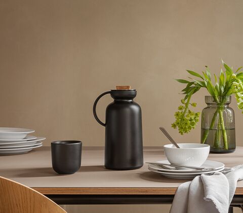 Eva Solo Silhouette termokande sort 1 liter