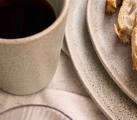 Aida RAW sandy beige termokrus 25 cl