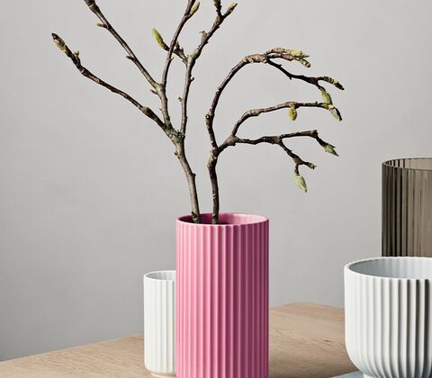 Lyngby Porcelæn vase lilla H 20,5 cm 