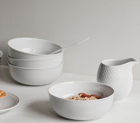Lyngby Porcelæn Rhombe Color skål hvid Ø15,5 cm