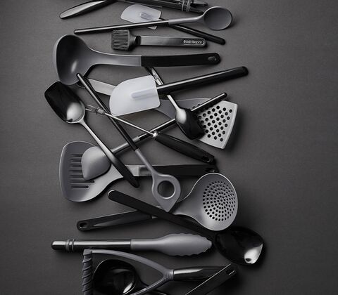 Rosti NEW Classic grydeske lille carbon black