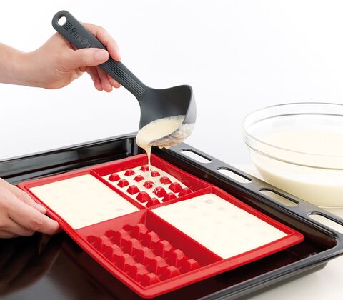 Lékué vaffelform i silikone til ovn 20x18,6 cm 2 stk.
